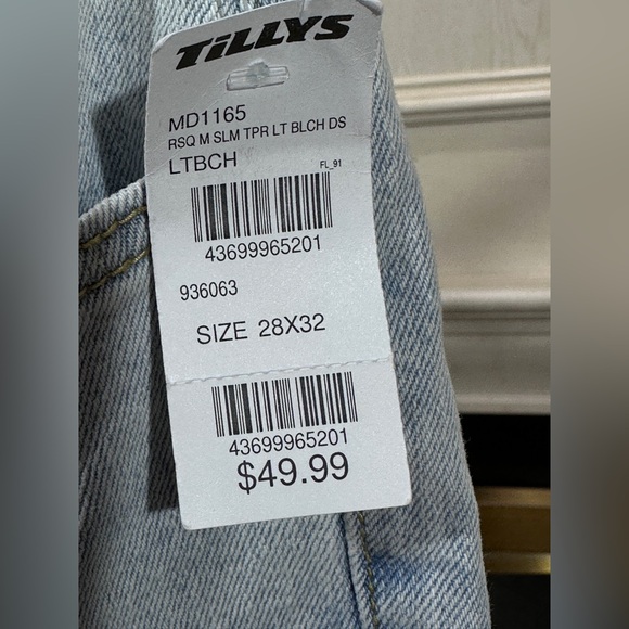 RSQ Mens Slim Taper Jeans 28x32 Light Wash Distressed Stretch Denim‎ - Picture 8 of 8